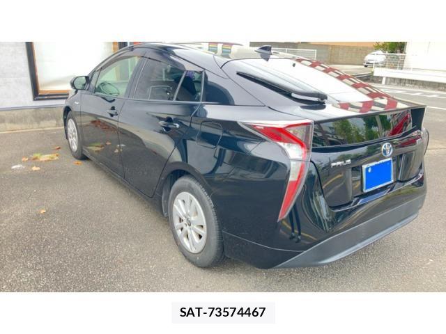 Toyota PRIUS 2015-12 8797172-4