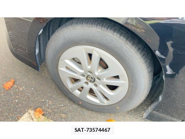 Toyota PRIUS 2015-12 8797172-7