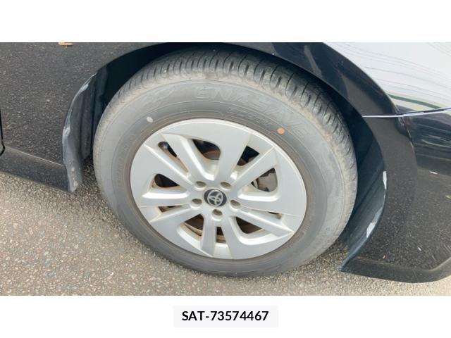 Toyota PRIUS 2015-12 8797172-8