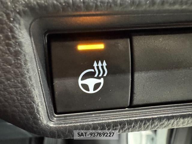 Toyota PRIUS 2023-09 8797138-19