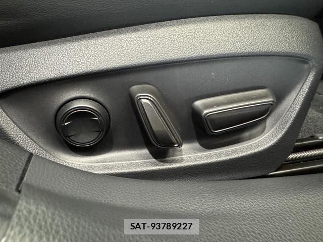 Toyota PRIUS 2023-09 8797138-27