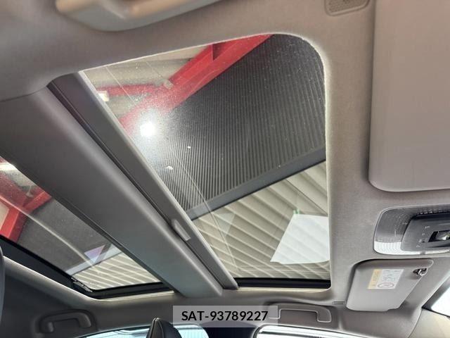 Toyota PRIUS 2023-09 8797138-29