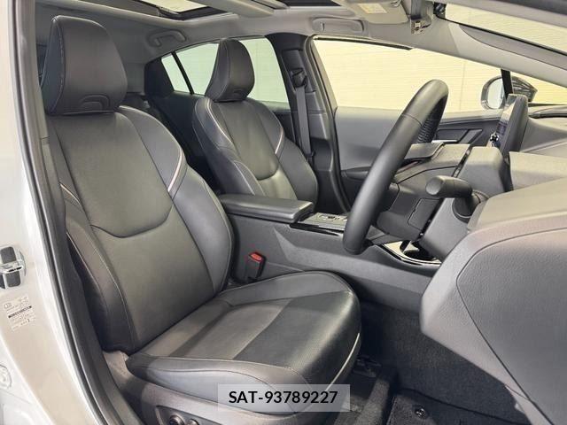 Toyota PRIUS 2023-09 8797138-7