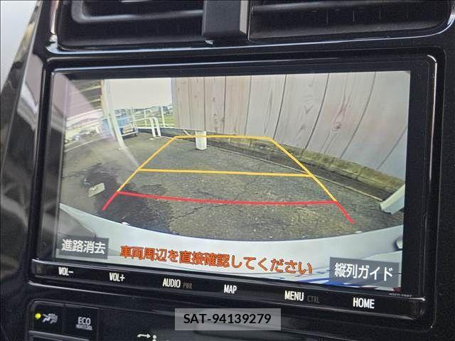 Toyota PRIUS 2016-05 8797166-3