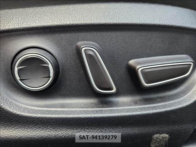 Toyota PRIUS 2016-05 8797166-5