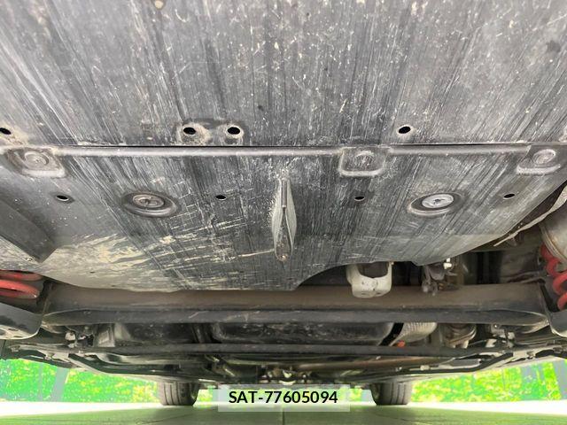 Toyota PRIUS 2013-09 8797168-18