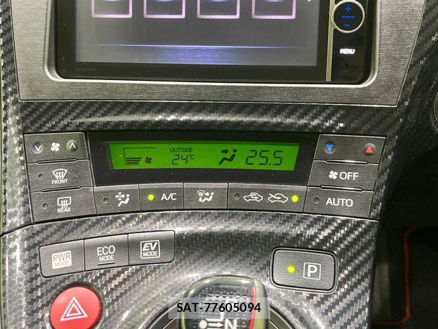 Toyota PRIUS 2013-09 8797168-6