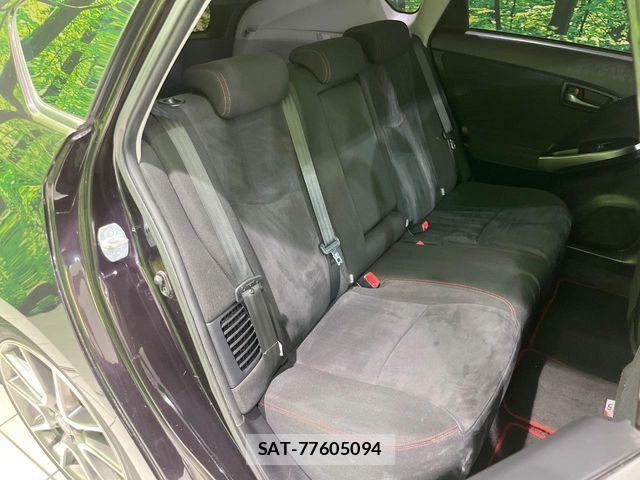 Toyota PRIUS 2013-09 8797168-8