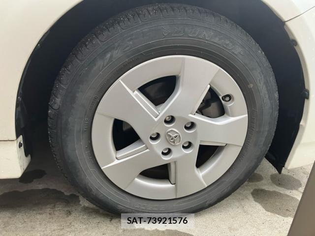 Toyota PRIUS 2009-10 8797186-3