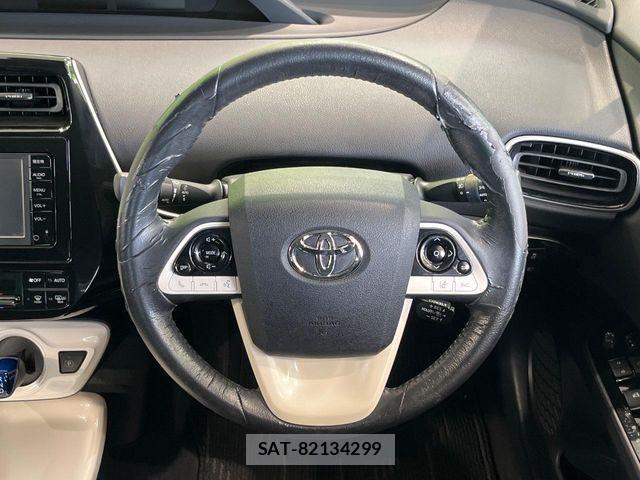 Toyota PRIUS 2016-04 8797154-10