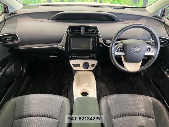 Toyota PRIUS 2016-04 8797154-1