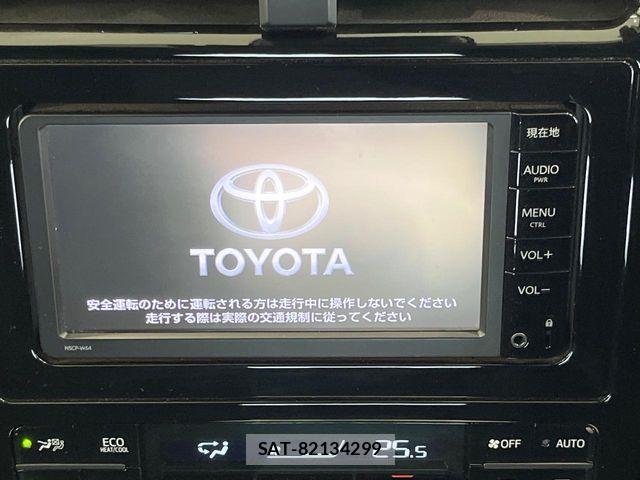 Toyota PRIUS 2016-04 8797154-2