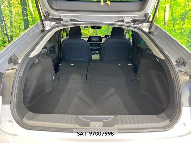 Toyota PRIUS 2026-01 8831109-9
