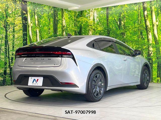 Toyota PRIUS 2026-01 8831109-16