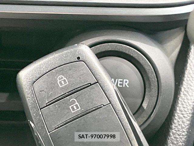 Toyota PRIUS 2026-01 8831109-6