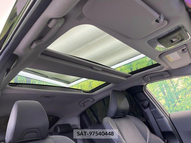 Toyota PRIUS 2023-09 8831089-3