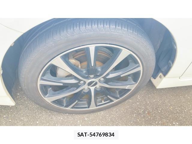 Toyota PRIUS 2011-10 8831190-6