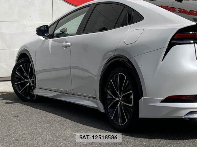 Toyota PRIUS 2024-01 8831088-12