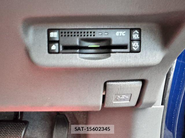 Toyota PRIUS 2009-12 8831180-6