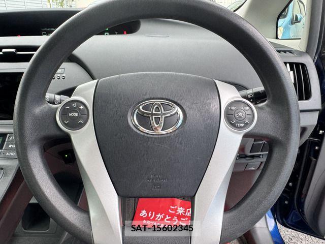 Toyota PRIUS 2009-12 8831180-8