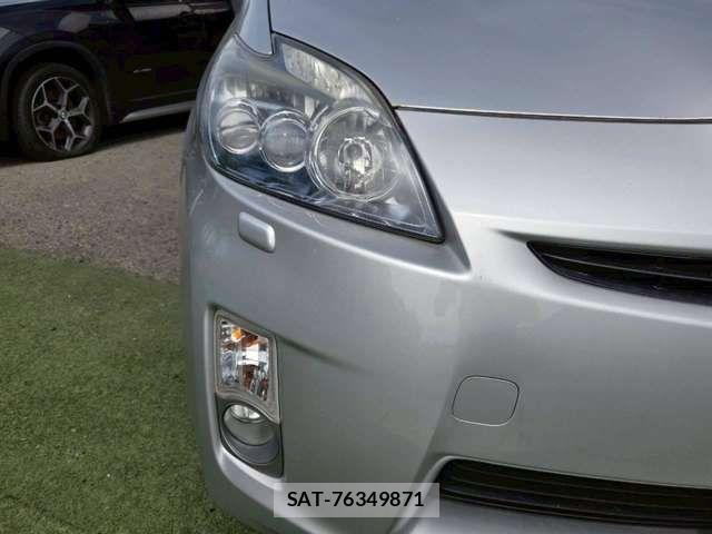Toyota PRIUS 2009-10 8831166-12