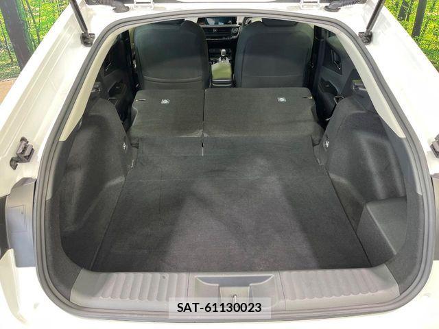Toyota PRIUS 2023-08 8831111-11
