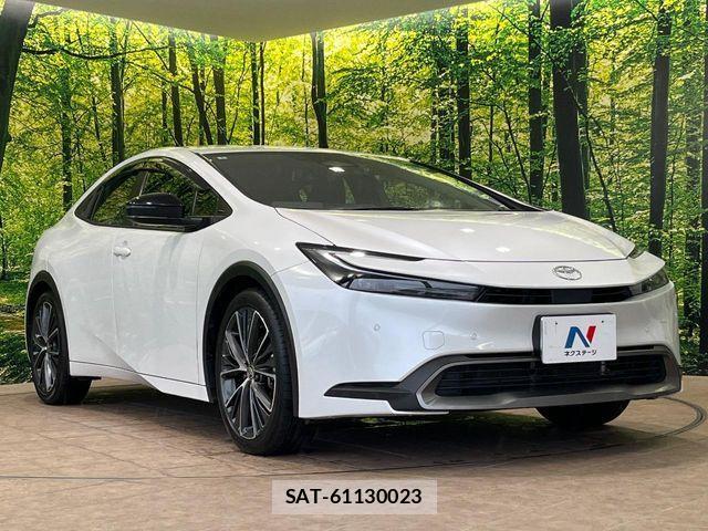 Toyota PRIUS 2023-08 8831111-17