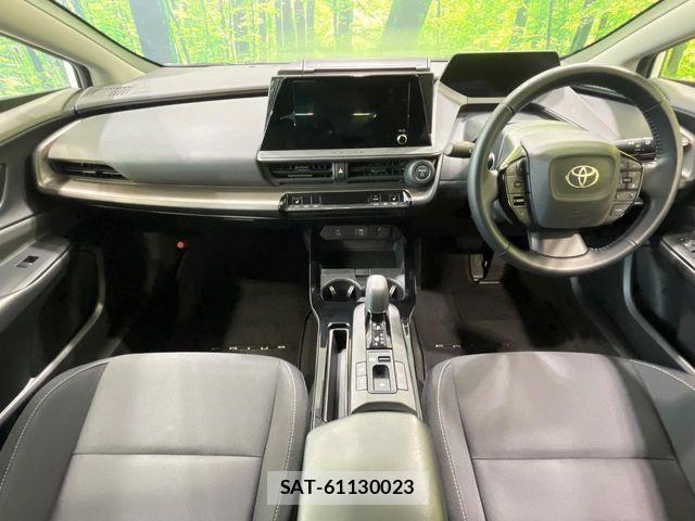 Toyota PRIUS 2023-08 8831111-1