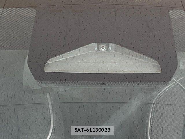Toyota PRIUS 2023-08 8831111-6