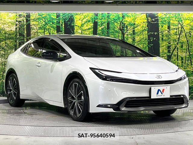 Toyota PRIUS 2024-02 8831094-15