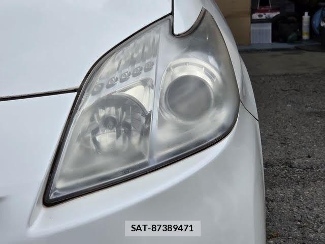 Toyota PRIUS 2009-09 8831164-13