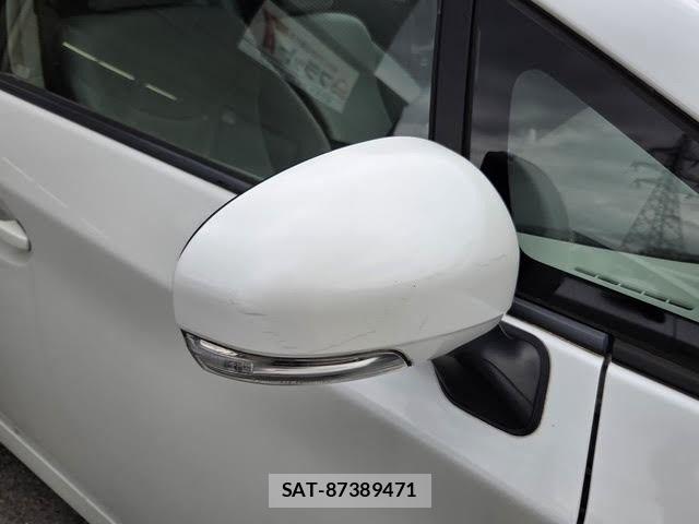Toyota PRIUS 2009-09 8831164-14