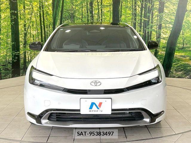Toyota PRIUS 2023-10 8831090-13