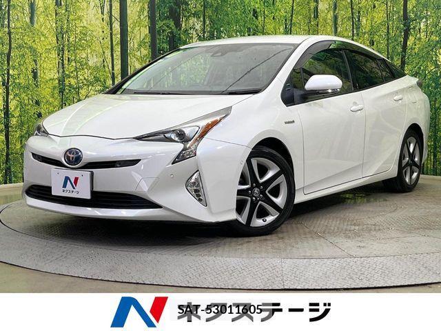 Toyota PRIUS 2017-04 8831122-0