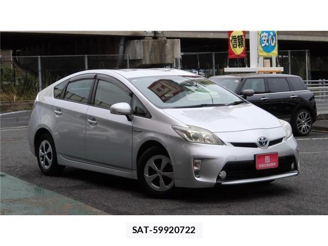 Toyota PRIUS 2012-03 8831158-0