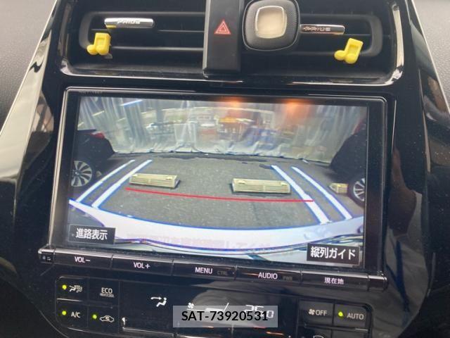Toyota PRIUS 2018-02 8831152-17
