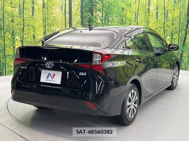Toyota PRIUS 2020-01 8831121-17