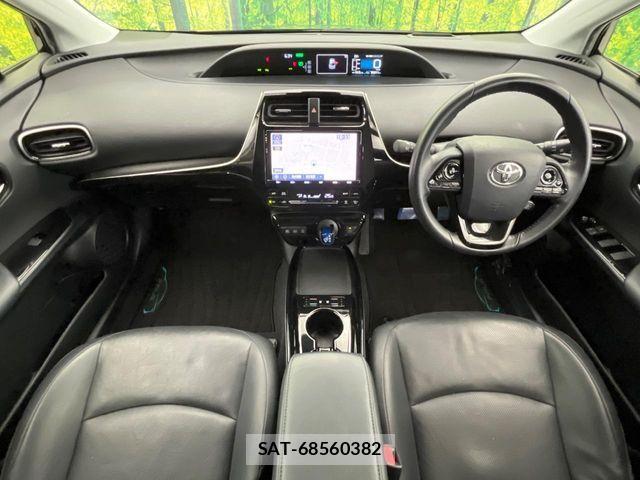 Toyota PRIUS 2020-01 8831121-2
