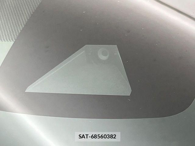 Toyota PRIUS 2020-01 8831121-3