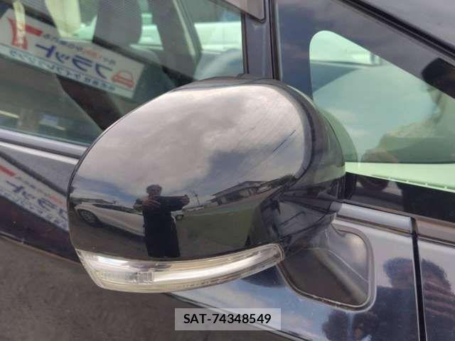 Toyota PRIUS 2009-12 8831165-16