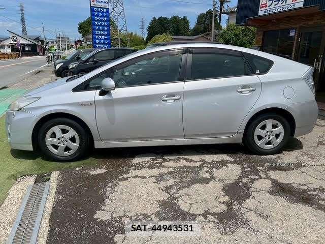 Toyota PRIUS 2010-03 8831177-9