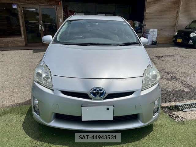 Toyota PRIUS 2010-03 8831177-4