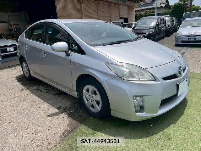 Toyota PRIUS 2010-03 8831177-5