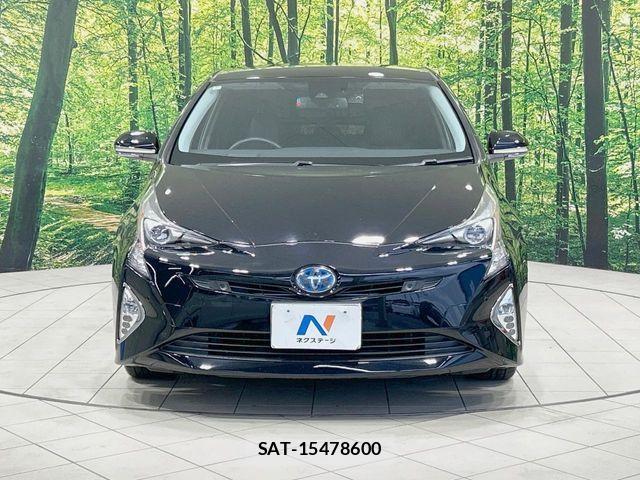 Toyota PRIUS 2016-06 8831128-13