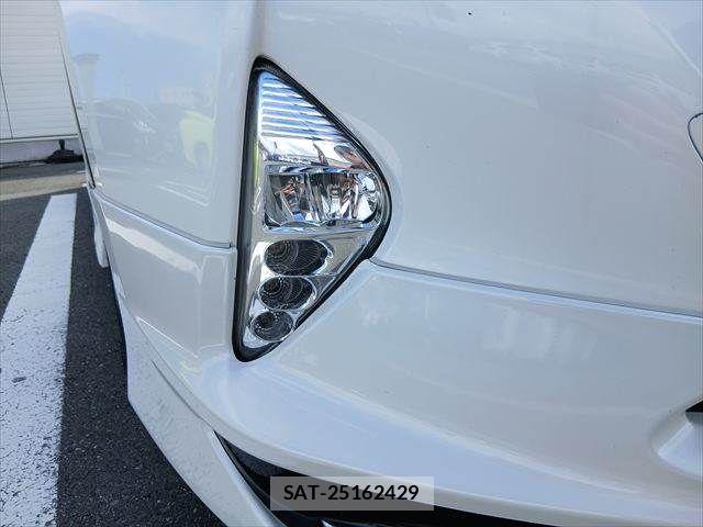 Toyota PRIUS 2016-01 8831146-23