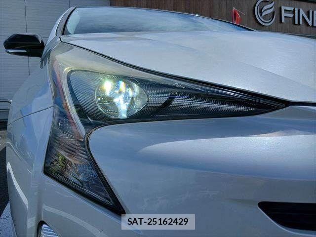 Toyota PRIUS 2016-01 8831146-29