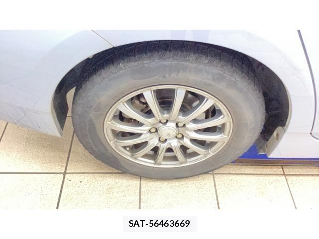Toyota PRIUS 2010-05 8831188-3