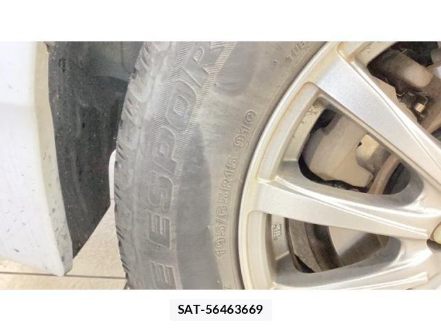 Toyota PRIUS 2010-05 8831188-5
