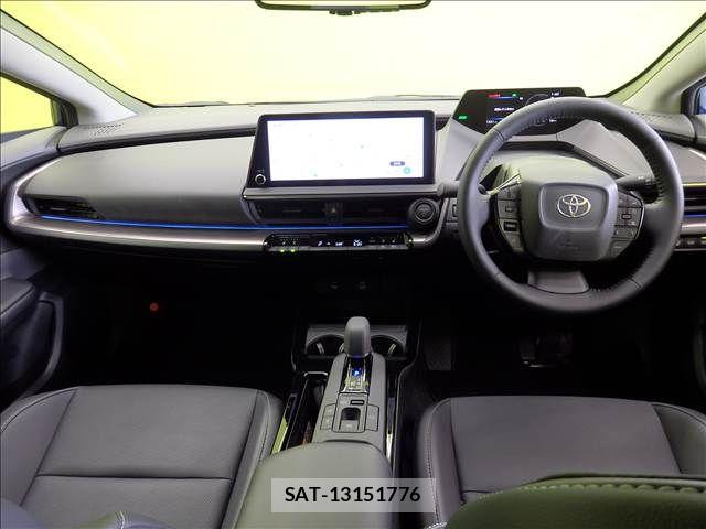 Toyota PRIUS 2025-09 8831091-1