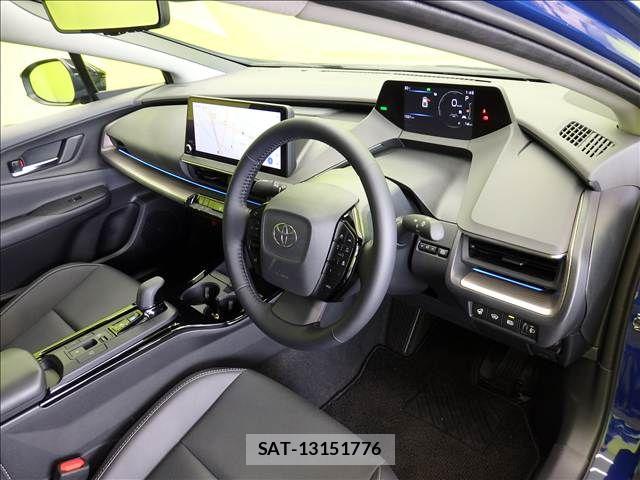 Toyota PRIUS 2025-09 8831091-22